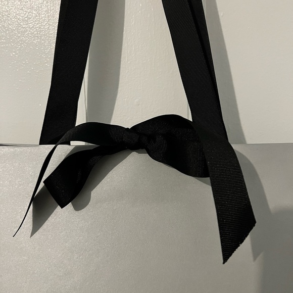 Neiman Marcus shopping bag - Picture 4 of 5